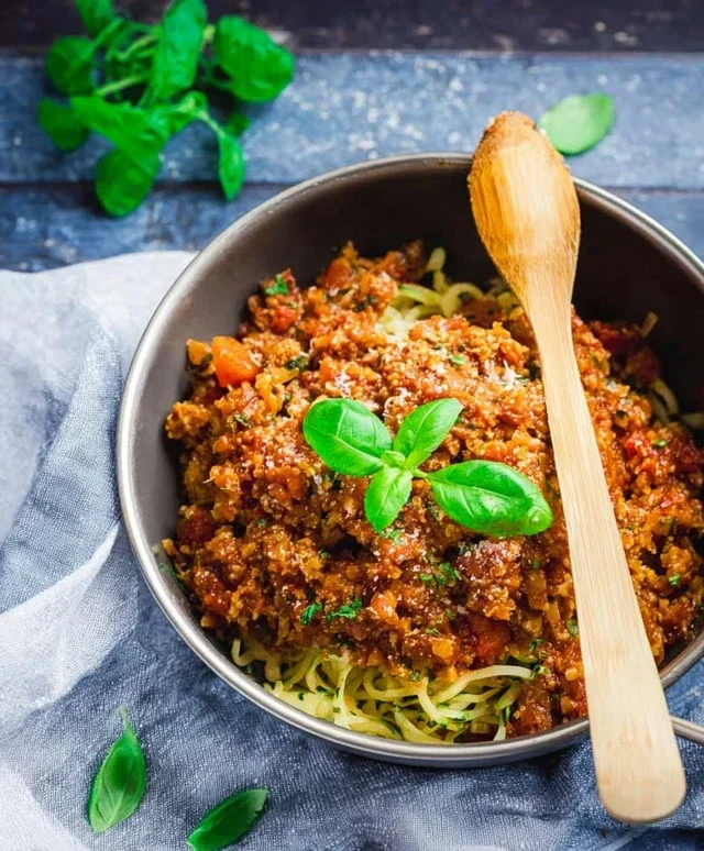 Vegane Bolognese aus Blumenkohl